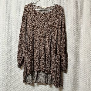 animal print tiered tunic Large